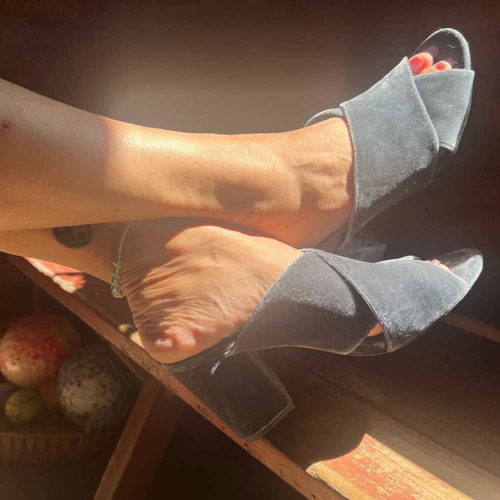 Cozy Heels ❤️